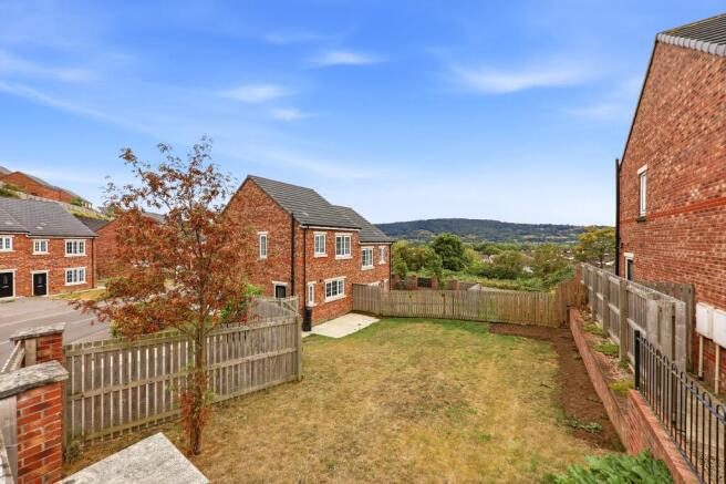 2 bed Semi-Detached for sale Image 3
