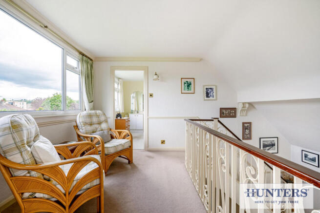 3 bed Bungalow for sale Image 11