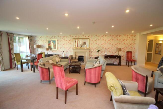 Homeowners' Lounge.JPG