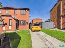 17, Bottomfield Close, Oldham OL1 4AT