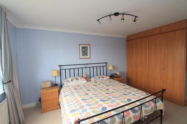 Master Bedroom.JPG