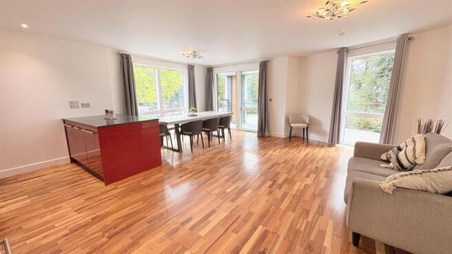 Open Plan Kitchen/Dining and Living Room