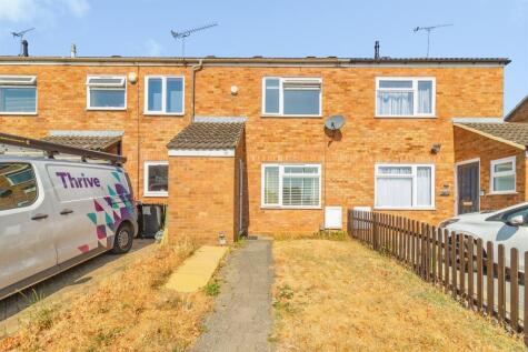 Almond Road, Leighton Buzzard