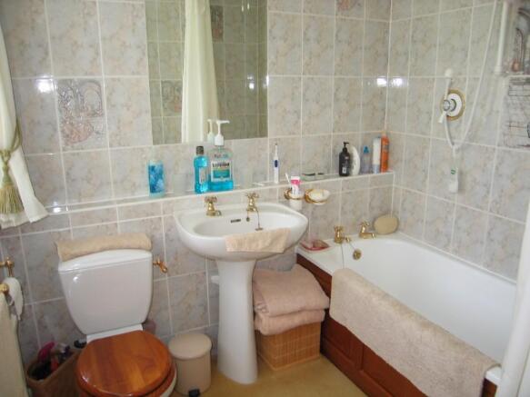Photo 9