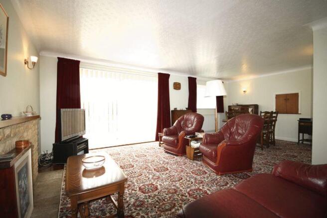 Living/Dining Room