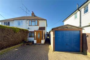 49, Carfax Avenue, Tongham GU10 1BD