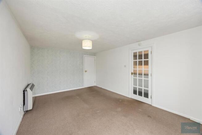 Park Crescent Place, Marlow Court 6_004.JPG