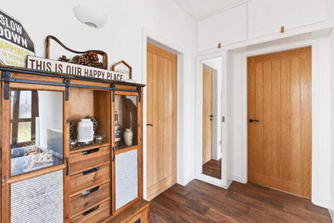 2 bed Detached Bungalow for sale Image 11