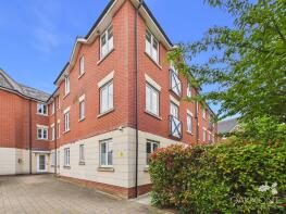 27, Gerard Gardens, Great Baddow, Chelmsford CM2 9GD
