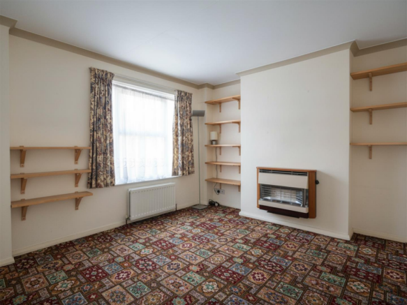 2 bed Terraced for sale Image 7