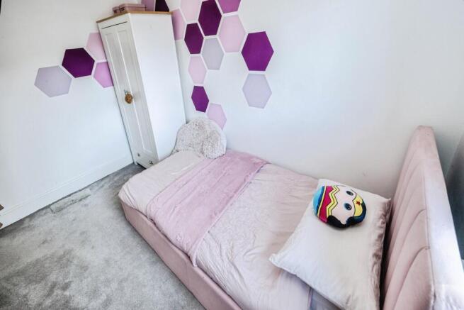 3 bed Semi-Detached for sale Image 10