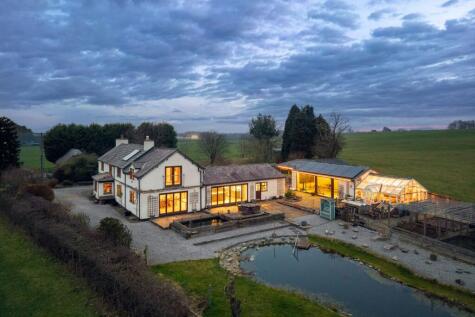 Ringley Road West, Radcliffe, M26 | A 5-Bedroom Period Home Set Within Around One Acre of Private Grounds