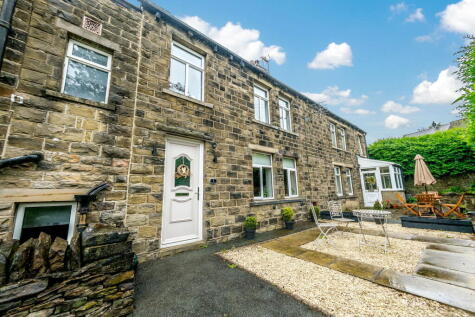 Cumberworth Road, Skelmanthorpe, HD8
