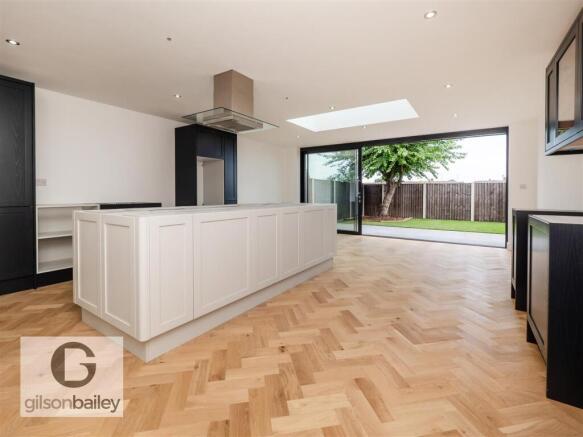 73MeadowWay-18.jpg