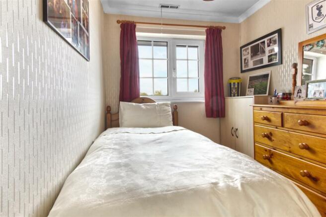 bed 3.jpg