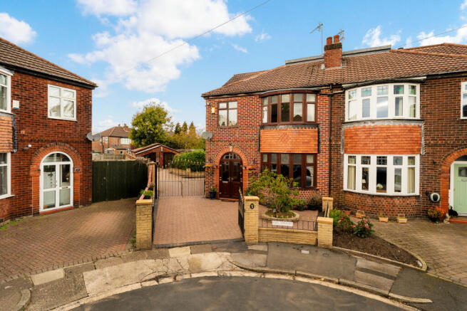 38 FRODSHAM AVENUE-43.jpg
