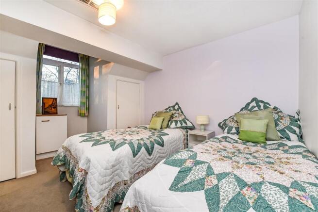 Ph13_3315769.jpg