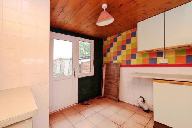 3 bed Semi-Detached for sale Image 12