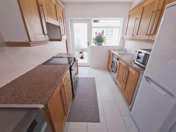 Morse Road, Newton Heath photo 4
