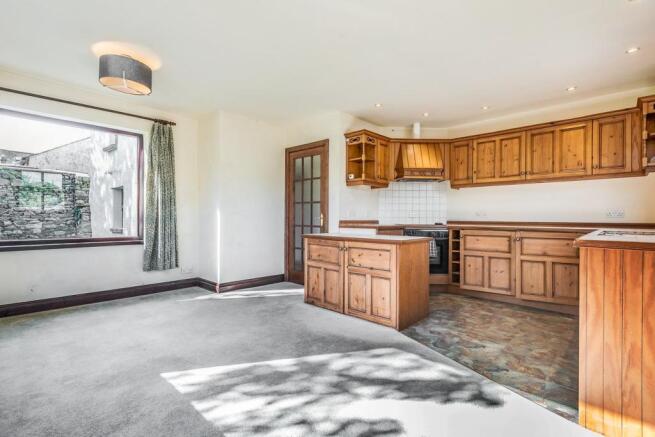 Dining room/ kitchen