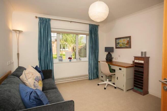 2 bed Retirement Property for sale Image 6