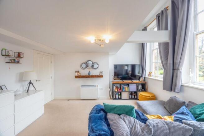 2 bed Apartment for sale Image 5