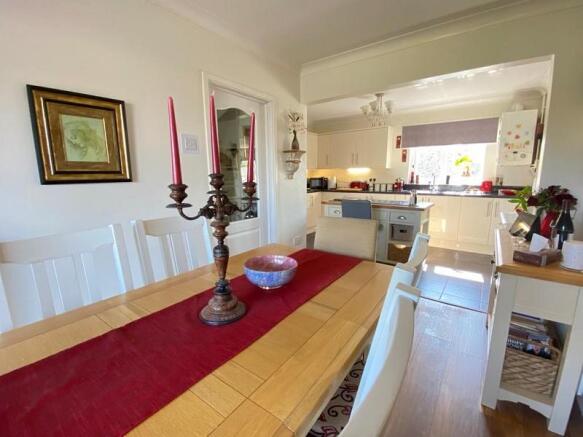 Open Plan Kitchen/ Dining Room