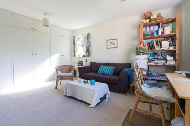 Highly versatile family room/bedroom