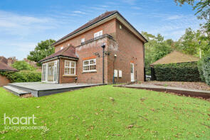 31, Regents Drive, Woodford Green IG8 8RZ
