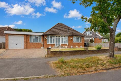 Chestnut Avenue, Bedhampton, Havant