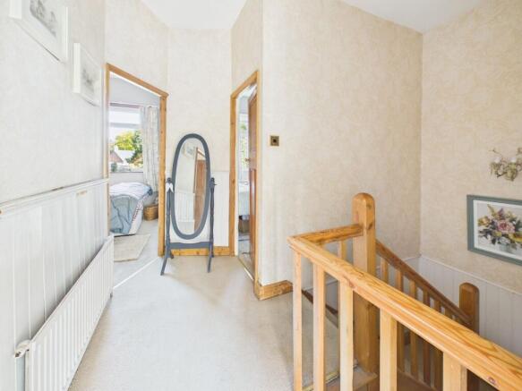 3 bed Semi-Detached for sale Image 4