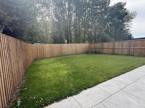 3 bed Semi-Detached for sale Image 5