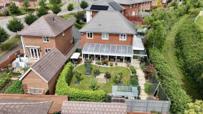 11, Wintour Drive, Lydney GL15 5FA