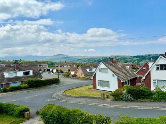 PHOTO-2025-05-20-21-58-39 (12).jpg