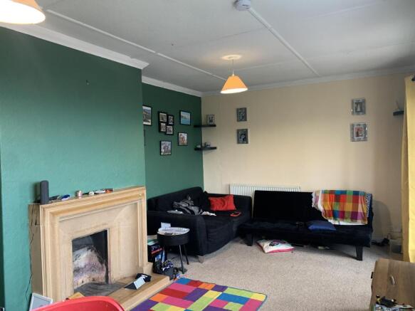 Lounge 2