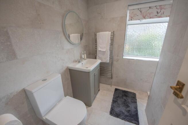 3 bed Semi-Detached Bungalow for sale Image 10