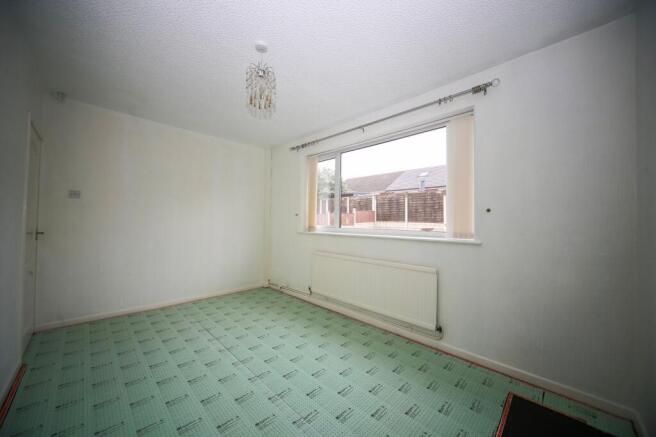 2 bed Semi-Detached for sale Image 11