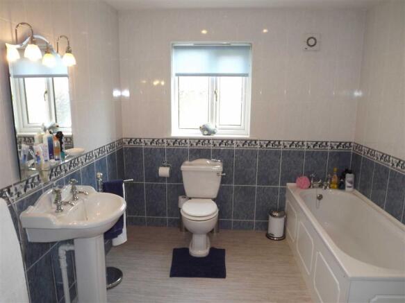 HOUSE BATHROOM