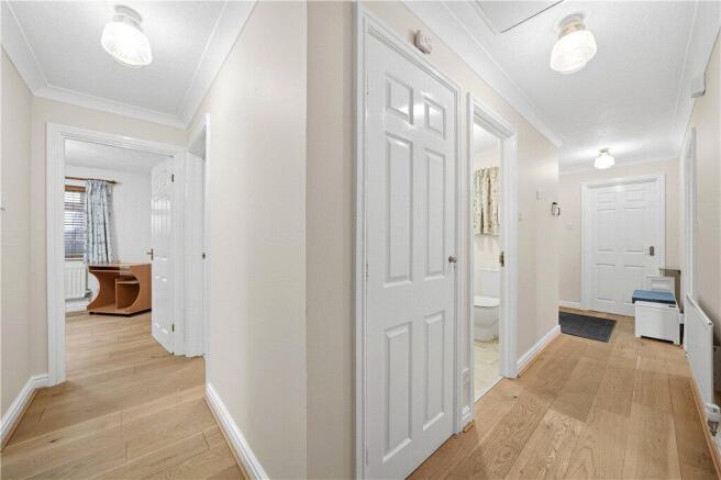 3 bed Bungalow for sale Image 8