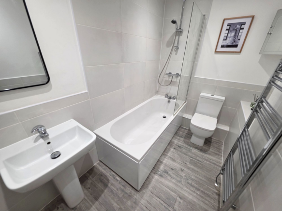 2 bed Terraced for sale Image 11