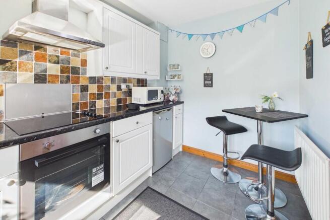18 Abbots Vue, Backbarrow, Nr Ulverston, Cumbria, LA12 8RA photo 4