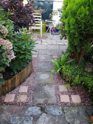Photo 6