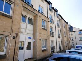Flat 2, 3, Waverley Park, Abbeyhill, Edinburgh EH8 8EW