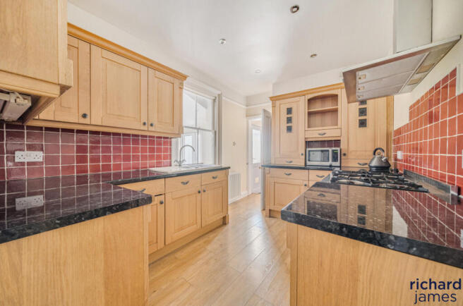 aa3b9c60884646808e98560b64f6eb5f