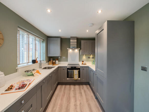 3 bed Semi-Detached for sale Image 7