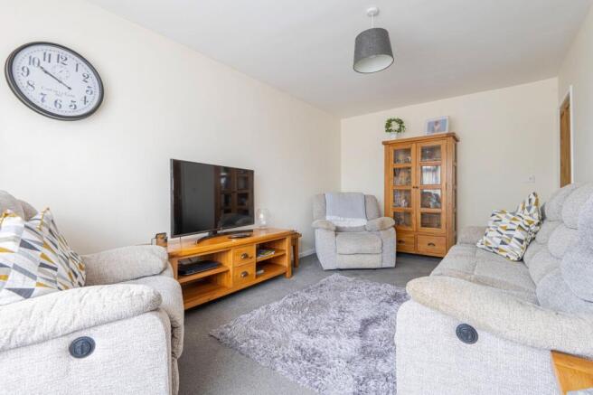 Meadow Way, Carlton Colville photo 3