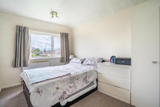 4 bed Detached for sale Image 11