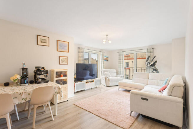 Sitting / Dining Room