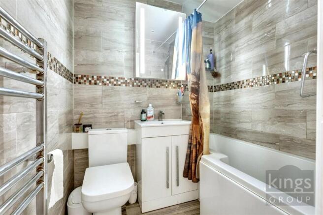 Family Bathroom .jpg