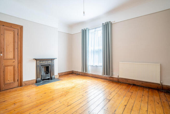 2 bed Terraced for sale Image 11